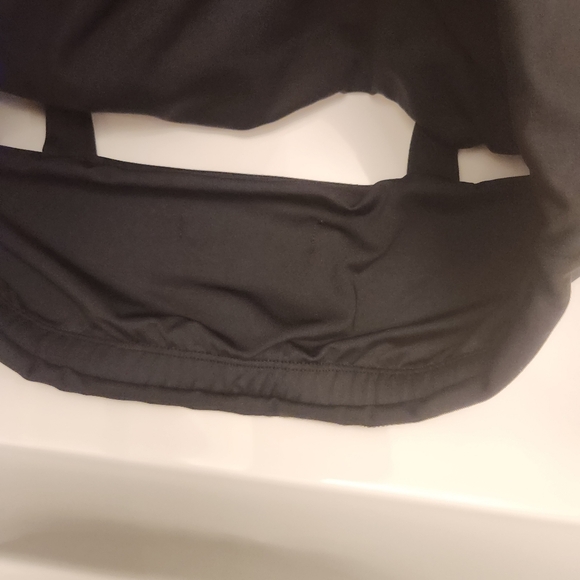 Beach Riot Chevrons Colorblock Sports Bra in Tidal Colorblock - Picture 6 of 8